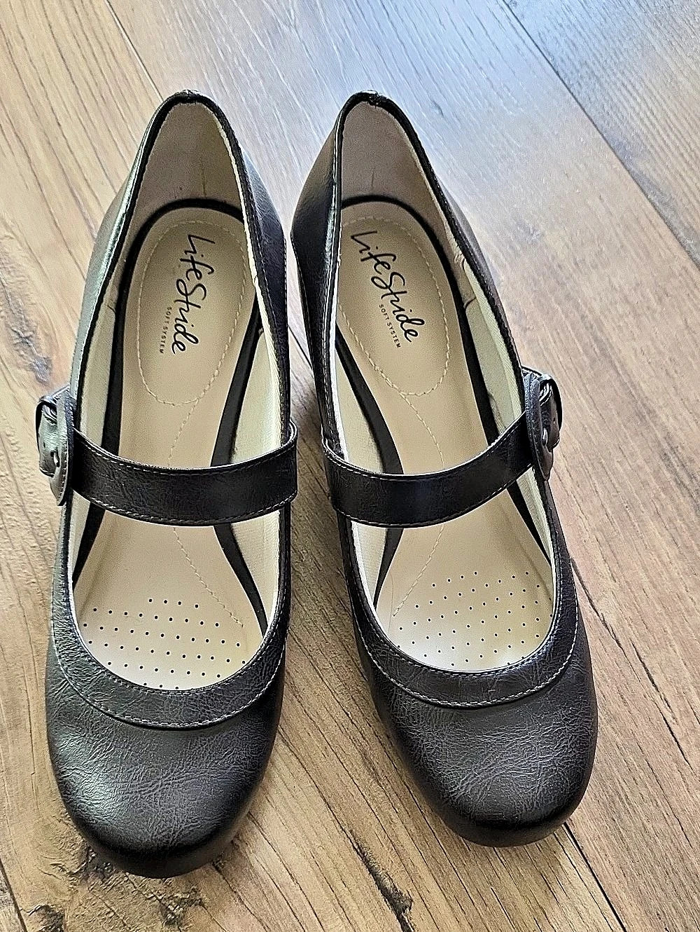 LifeStride Dark brown Mary Jane Block Heels 9W